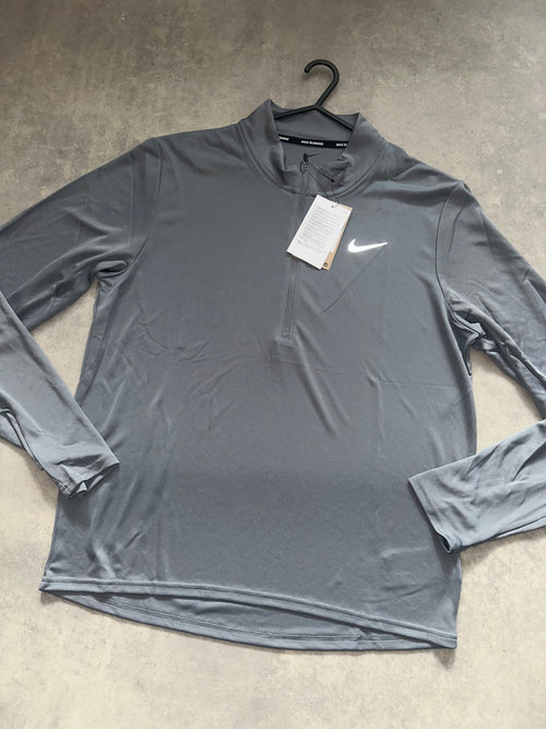 Nike 1/4 zip - grey