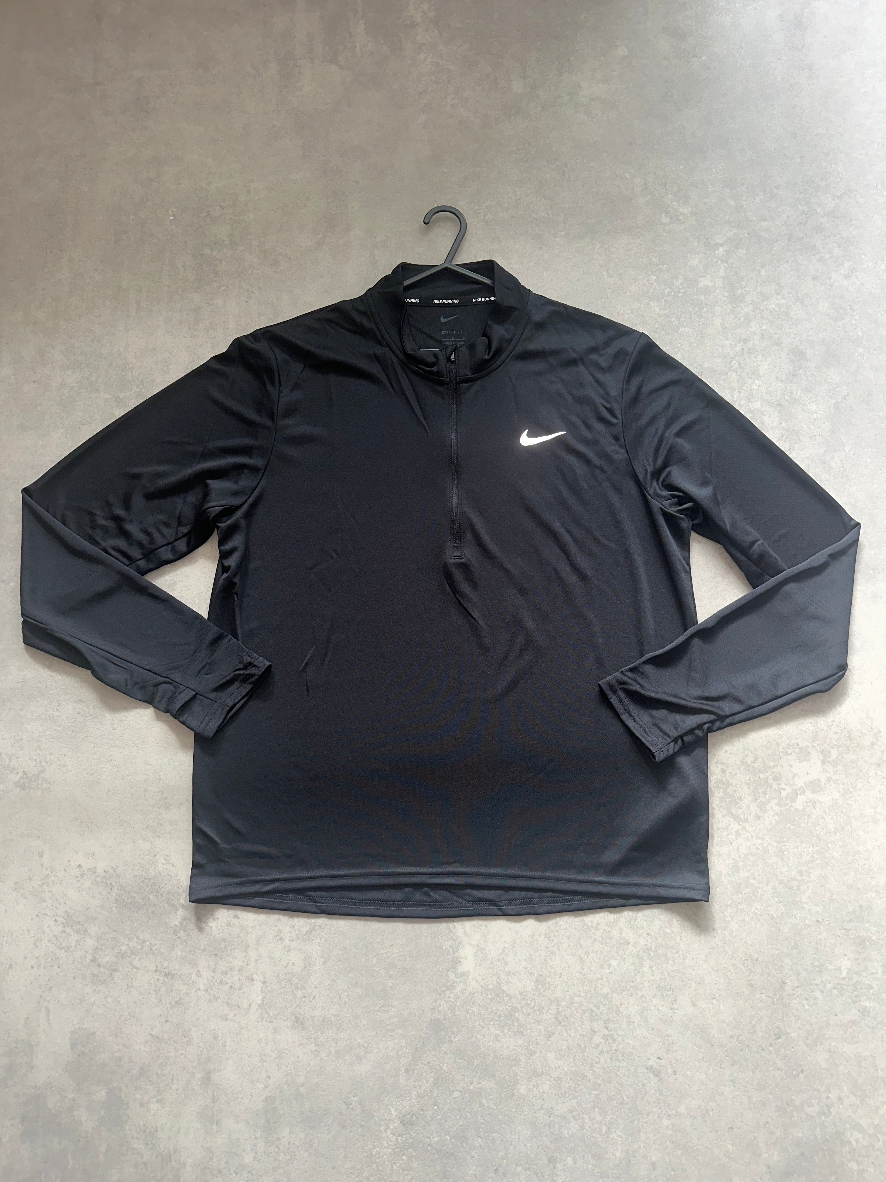 Nike 1/4 zip - black
