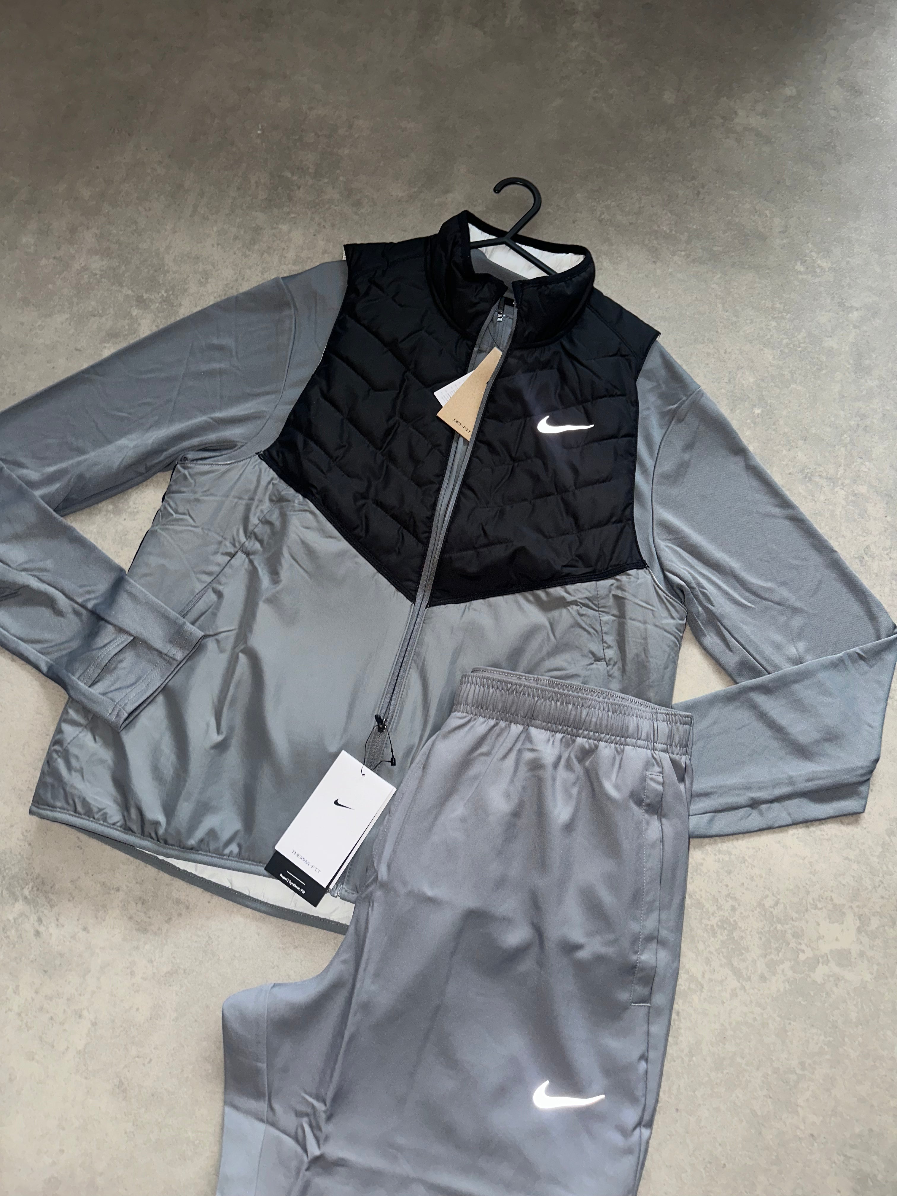 Nike quad running set - black / grey